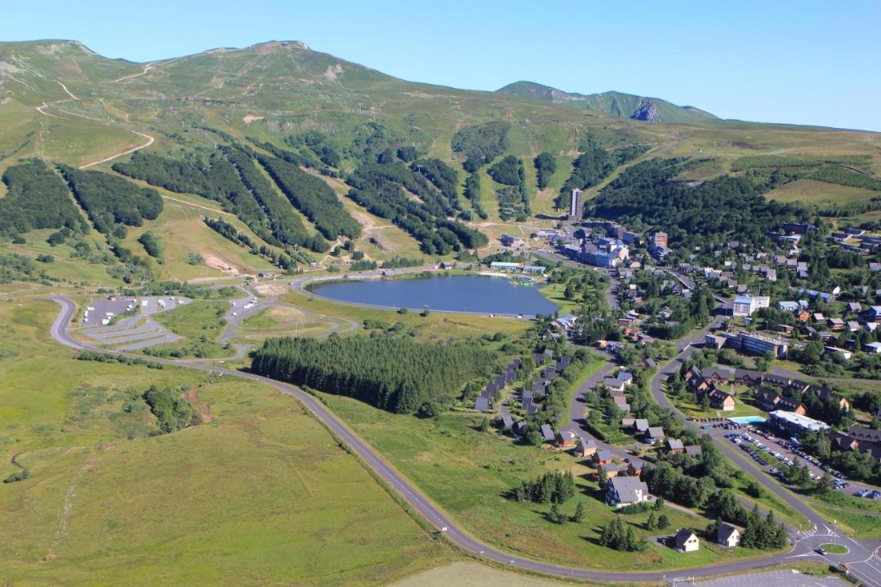 Super-Besse Residence Le Lac Bleu Serviere Chez Lorenzo Et Severine Екстериор снимка